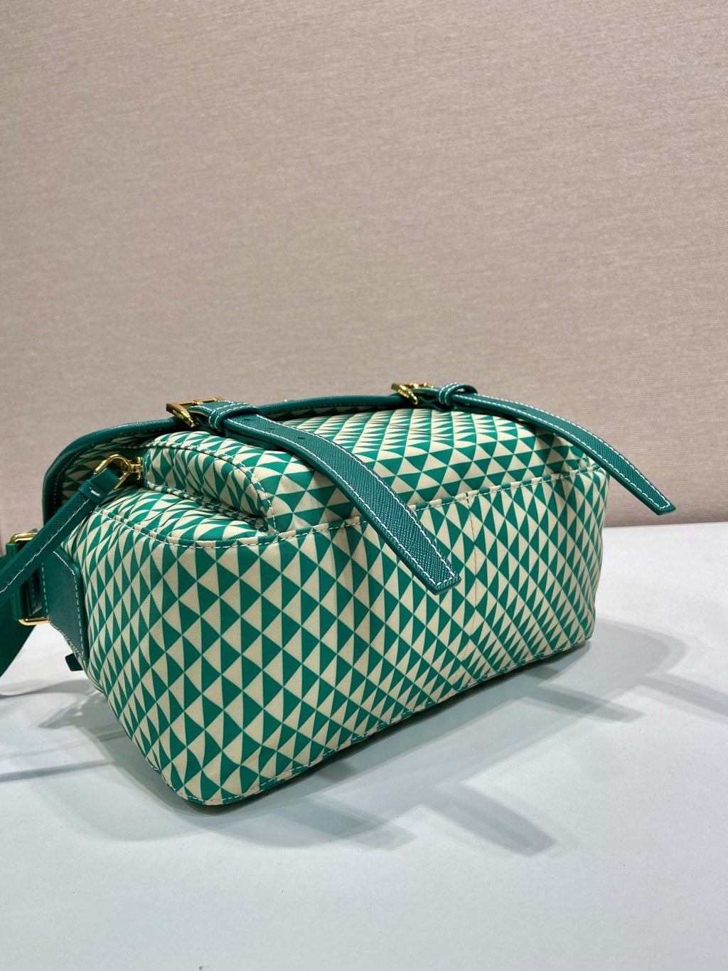 PRADA MESSENGER BAG 25 IN FOREST GREEN MIX CREAM TRIANGLE PATTERN EMBROIDERED FABRIC