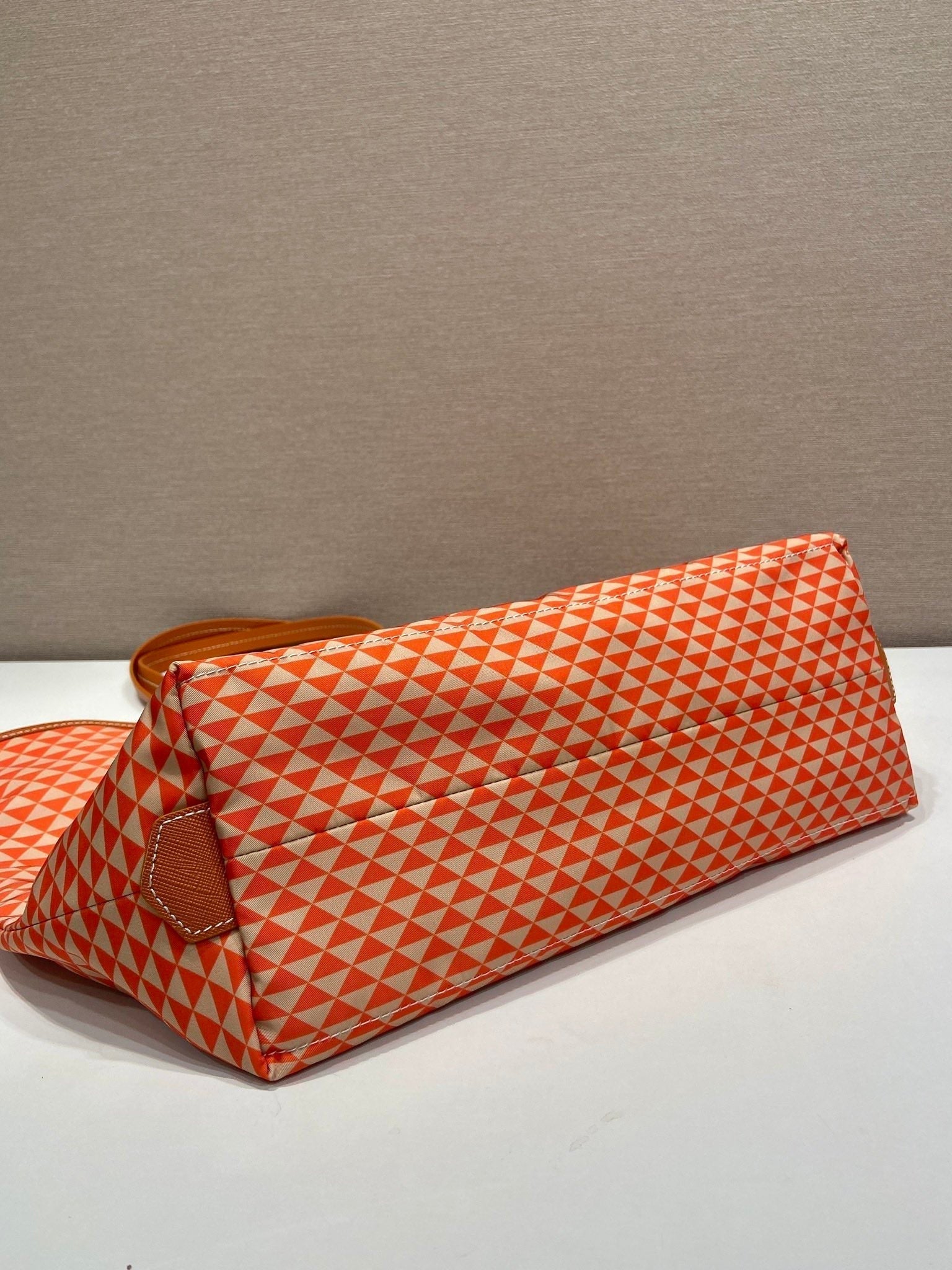 PRADA TOTE BAG 33 IN ORANGE MIX WHITE TRIANGLE PATTERN EMBROIDERED FABRIC