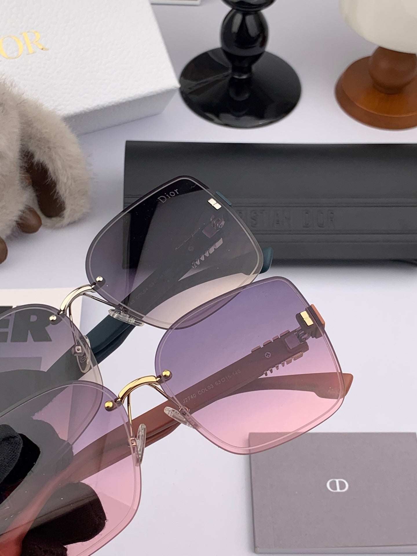 DIOR SIGNATURE SUNGLASS 575718 IN ACETATE